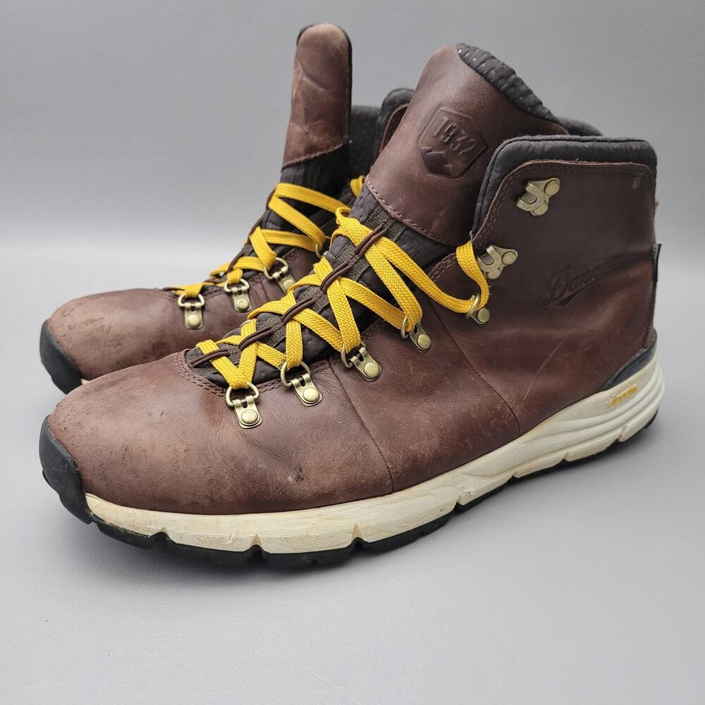 Danner Mountain 600 Size 12 Mens Dark Brown Boots